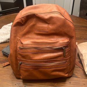 Honest city backpack, vegan leather